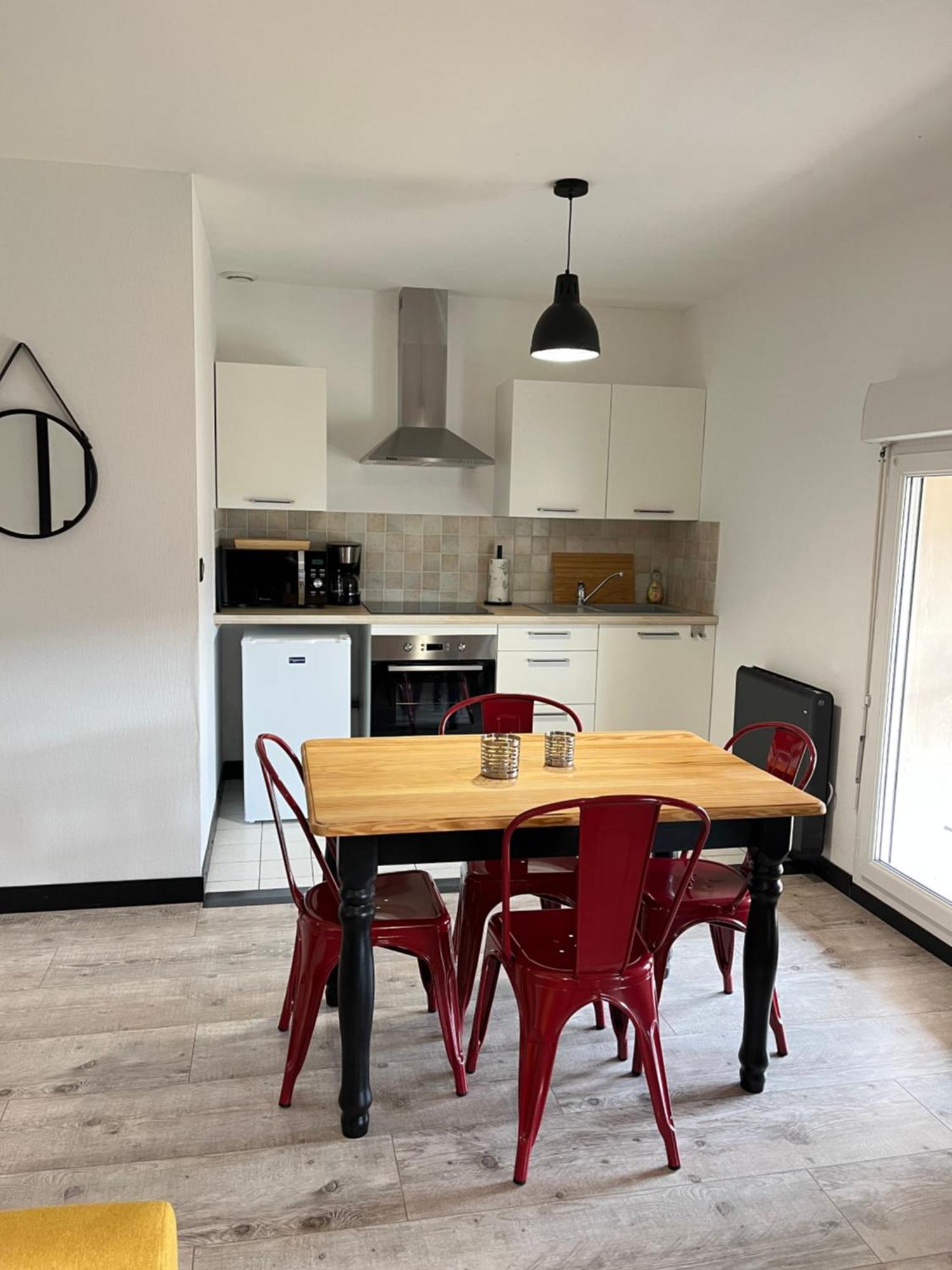 Alaimo Et Les2Roses Apartment Парай-ле-Мониал Екстериор снимка